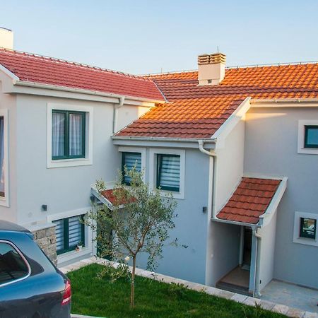 Beach Apartments Tivat Exterior foto
