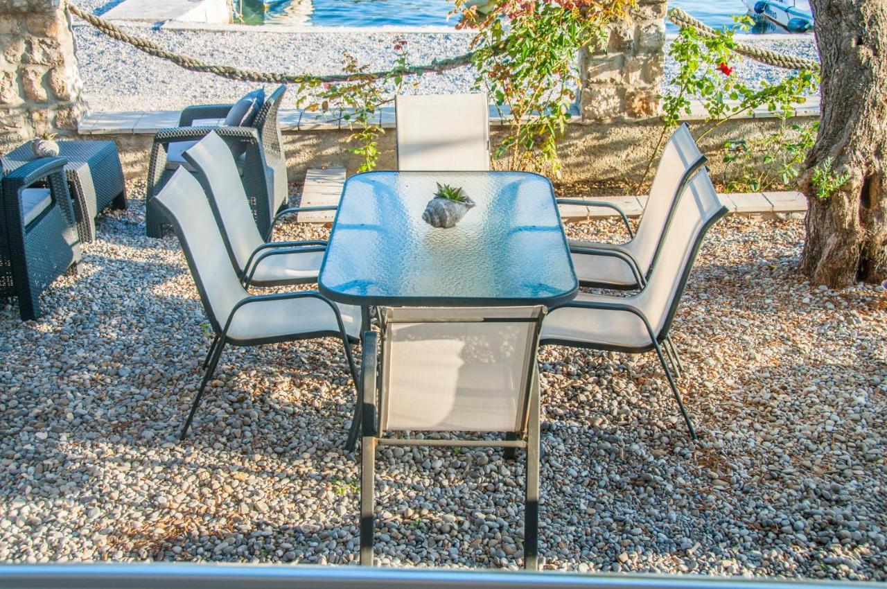 Beach Apartments Tivat Exterior foto